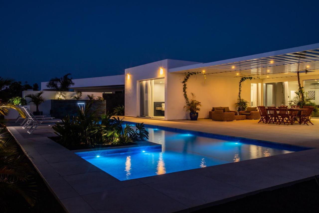 Golf Palms Villa Costa Teguise Exterior photo