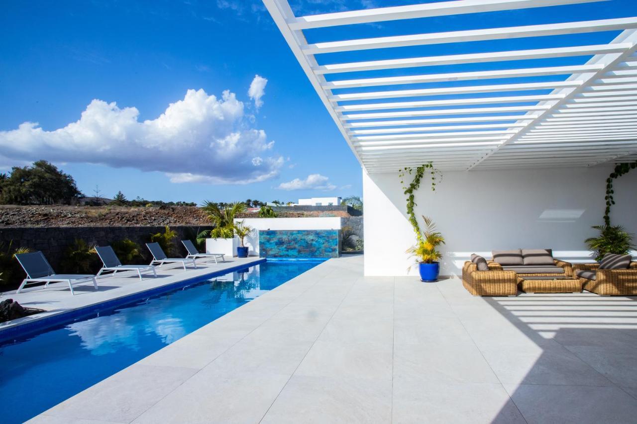 Golf Palms Villa Costa Teguise Exterior photo